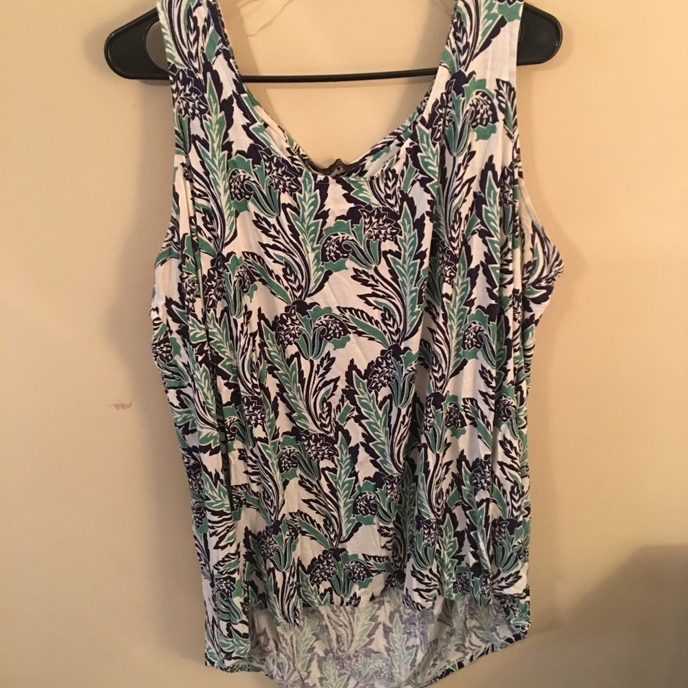 Flowy Palm Top